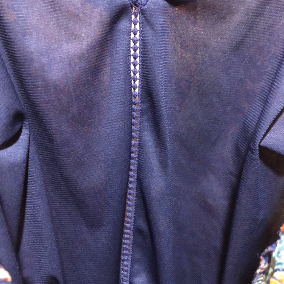 Collective Concepts Tank - Picture 6 of 6